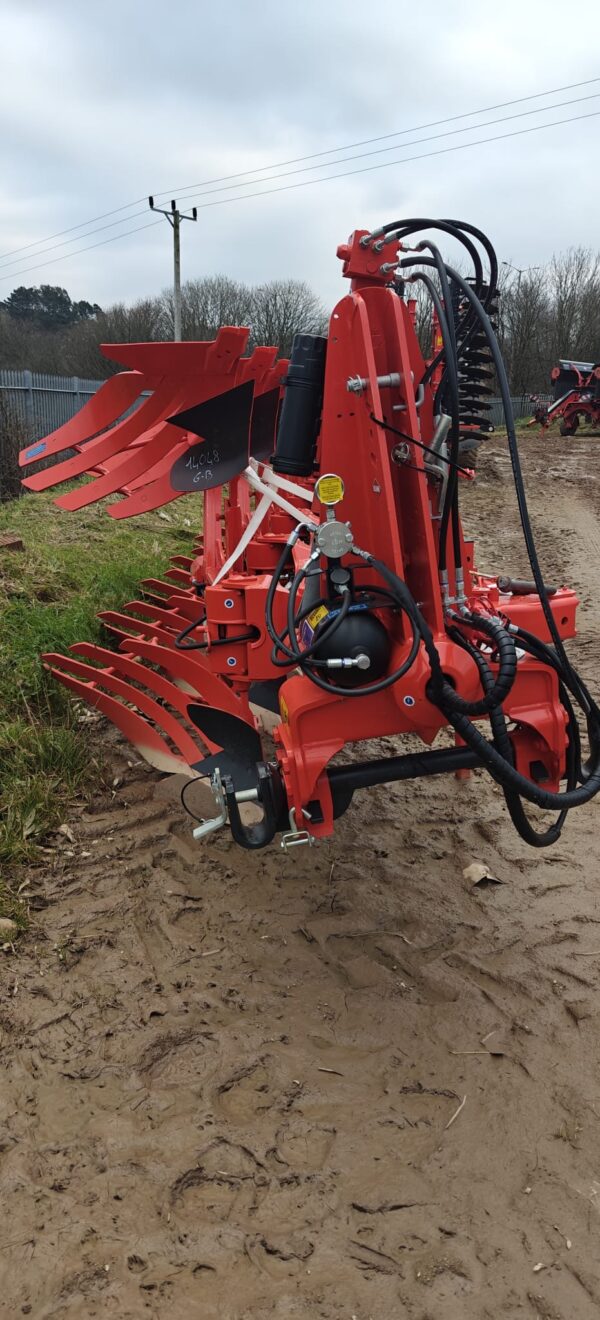 Kuhn Vari Master 123 non stop hydraulic 5 furrow plough