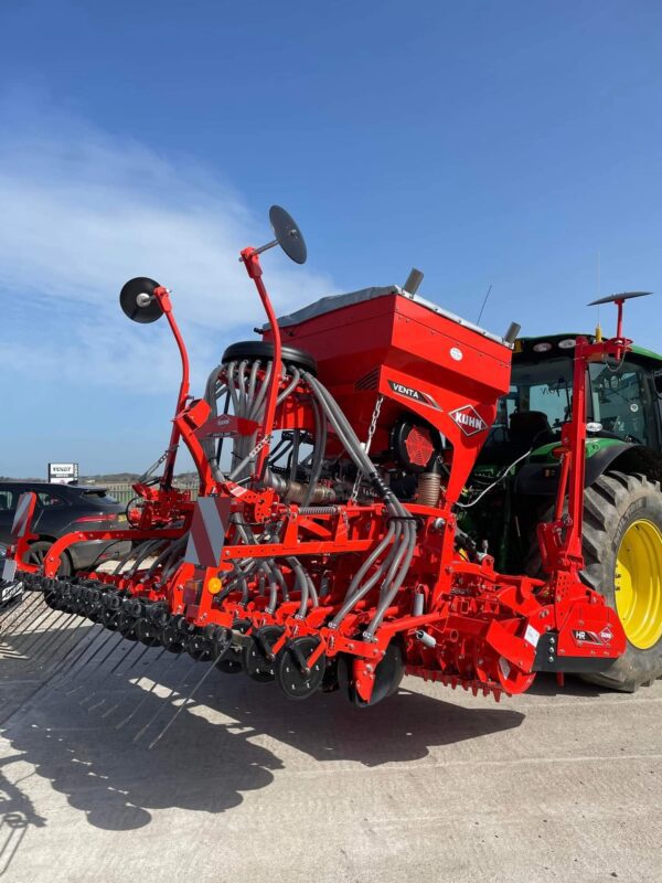 KUHN VENTA 320-24 ISOBUS combination air drill